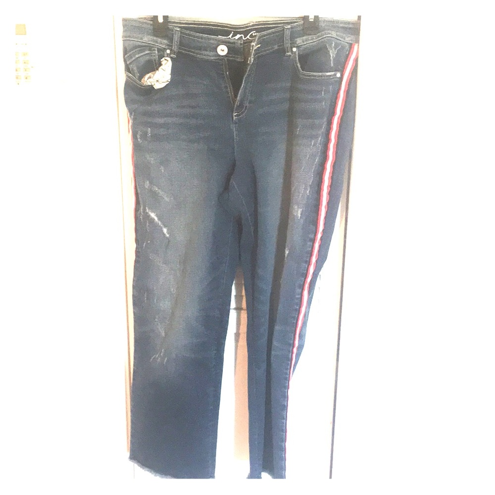 Skinny leg curvy fit inc jeans